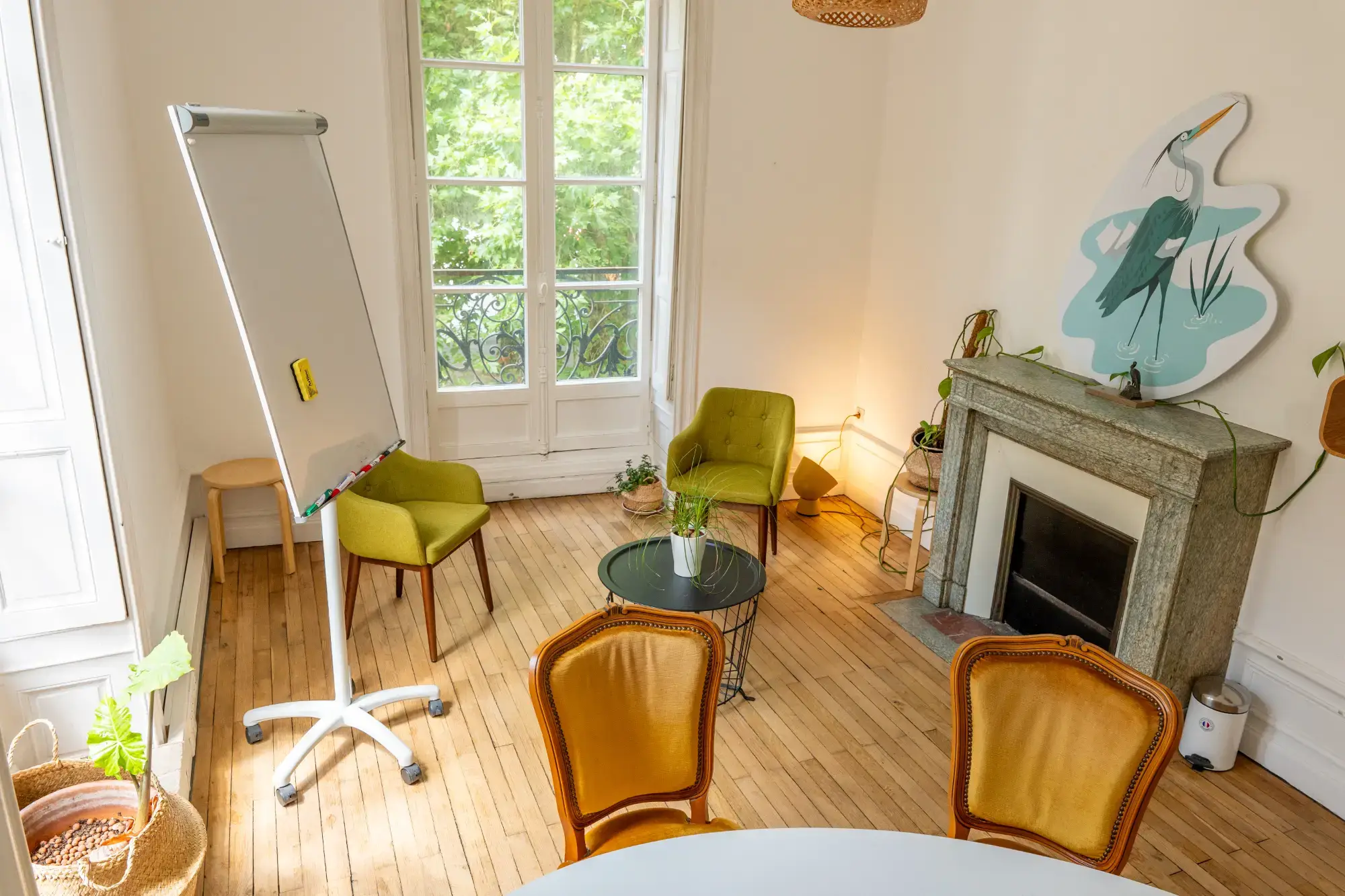 Salle pour entretiens et coaching dans le centre historique de Nantes Salle pour entretiens et coaching dans le centre historique de Nantes