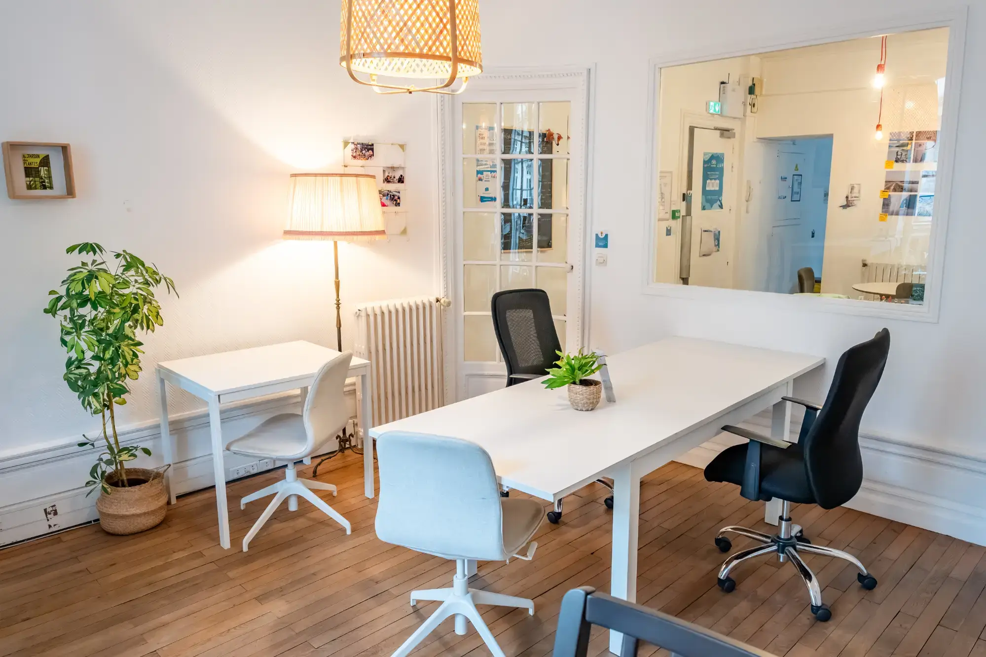 Flex office lumineux et accessible 24h/24 et 7j/7, La Cordée Nantes coworking Flex office lumineux et accessible 24h/24 et 7j/7, La Cordée Nantes coworking