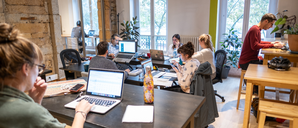 Espace de travail en coworking à La Cordée Opéra, Lyon