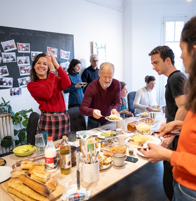 Coworking gare d'Annecy, photo d'un événement pour rencontrer la communauté à La Cordée coworking, Annecy.