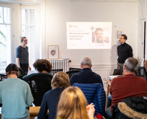 Conférences et ateliers pro ont lieu à La Cordée coworking